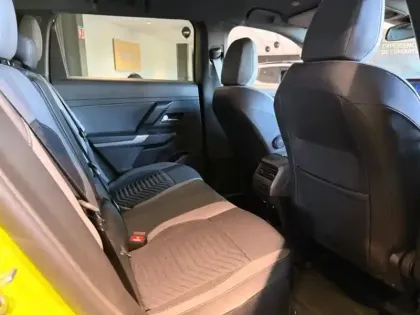 Photo 12 Jeep Compass  1.2 Turbo T3 145ch e-Hybrid First Edition BVR6