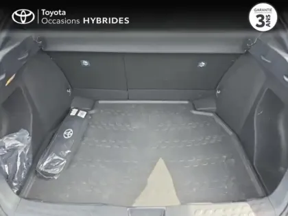 Photo 9 Toyota C-HR  2.0 Hybride 184ch Design Ultimate E-CVT