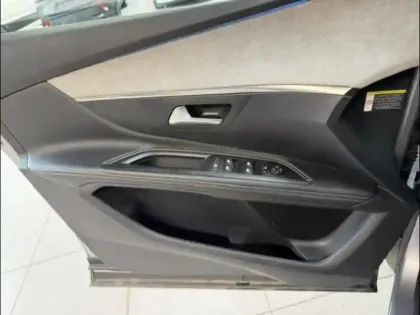 Photo 13 Peugeot 5008  1.5 BlueHDi 130ch S&S GT EAT8