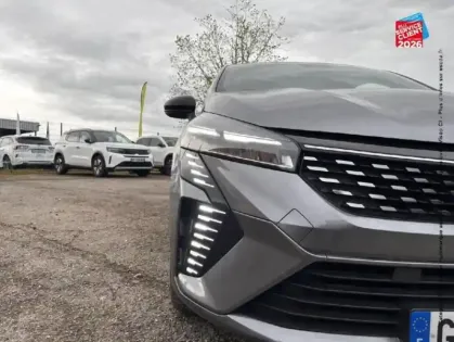 Photo 12 Renault Clio  1.6 E-Tech 145ch full hybrid Techno - 24