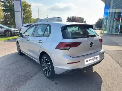 Photo 6 Volkswagen Golf  1.0 TSI OPF 110ch Life Business