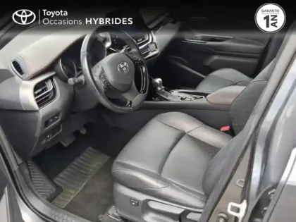 Photo 10 Toyota C-HR  122h Distinctive 2WD E-CVT