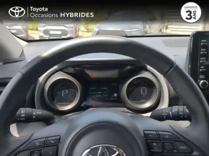 Photo 12 Toyota Yaris  116h Design 5p MC24