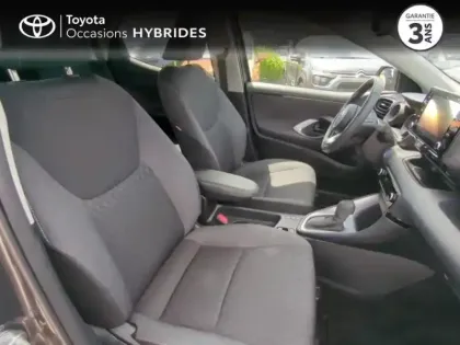 Photo 5 Toyota Yaris  116h Design 5p MC24