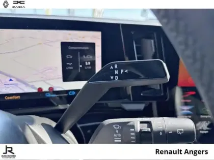 Photo 5 Renault Austral  1.2 E-Tech full hybrid 200ch Iconic- 23