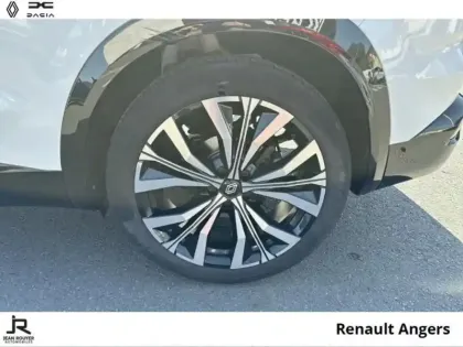 Photo 7 Renault Austral  1.2 E-Tech full hybrid 200ch Iconic- 23