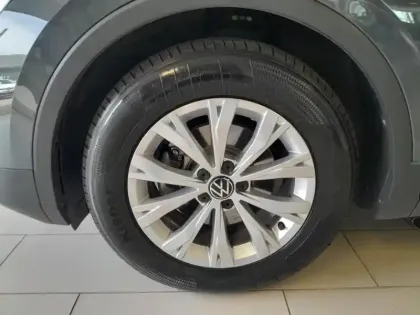 Photo 7 Volkswagen Tiguan  2.0 TDI 150ch Life Business DSG7