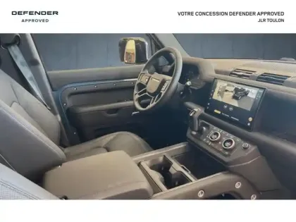 Photo 13 Land rover Defender  110 2.0 P300e PHEV Black Edition