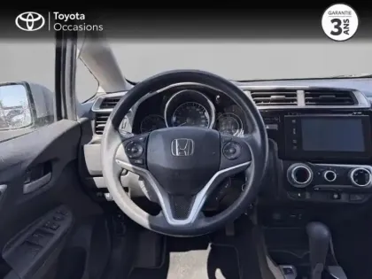 Photo 8 Honda Jazz  1.3 i-VTEC 102ch Executive CVT Euro6d-T