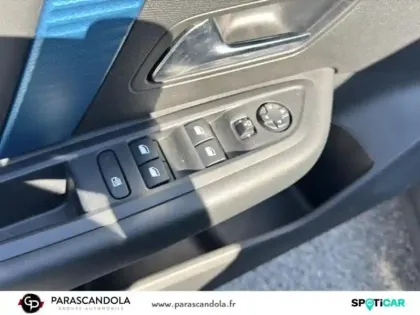 Photo 11 Citroën C4  Moteur électrique 136ch (100 kW) Feel Pack Automatique