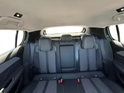 Photo 10 Peugeot 308  1.2 PureTech 130ch S&S Active Pack EAT8