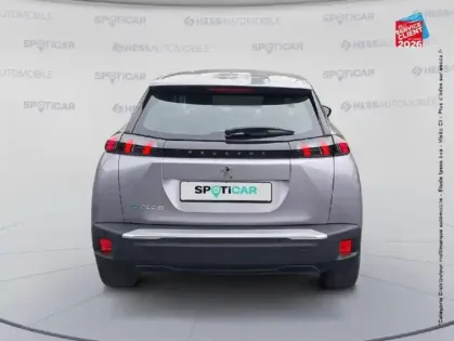 Photo 36 Peugeot 2008  e- 136ch Active