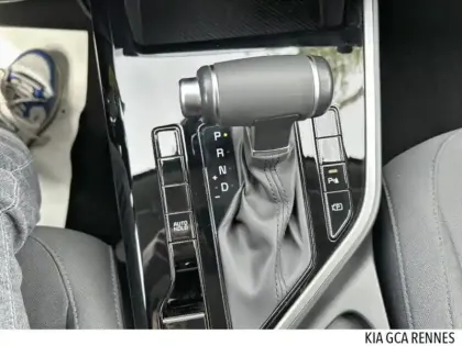 Photo 8 Kia Niro  1.6 GDi 141ch HEV Motion DCT6