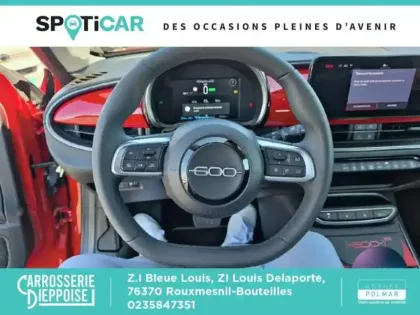 Photo 27 Fiat 600  e 156ch 54kWh Red