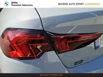 Photo 21 BMW Serie 1 Série 1 116A 122ch M Sport Design DKG7