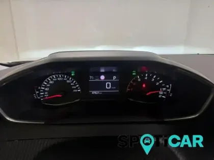 Photo 11 Peugeot 2008  1.2 PureTech 130ch S&S Style EAT8