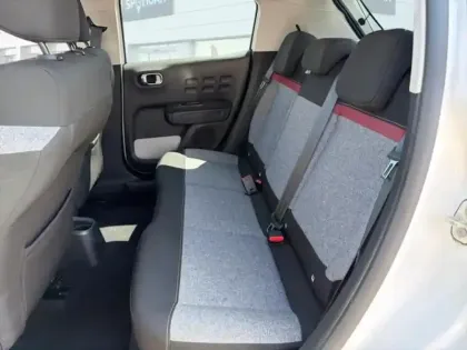 Photo 9 Citroën C3  1.2 PureTech 110ch S&S C-Series 120-121g