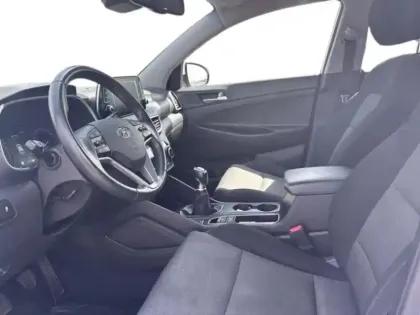 Photo 6 Hyundai Tucson  1.6 CRDI 115ch Intuitive
