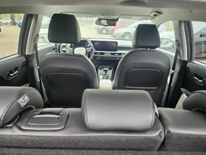 Photo 10 Kia Stonic  1.0 T-GDi 115ch MHEV GT-Line DCT7