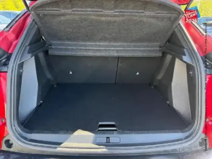 Photo 13 Peugeot 2008  1.5 BlueHDi 130ch S&S GT EAT8 125g