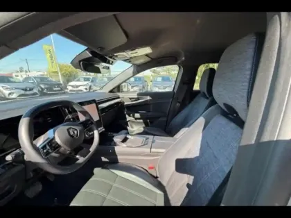 Photo 9 Renault Austral  1.2 E-Tech full hybrid 200ch Techno
