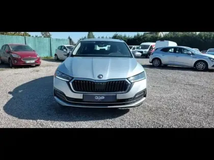 Photo 7 Skoda Octavia  Combi 2.0 TDI 150ch Ambition DSG7
