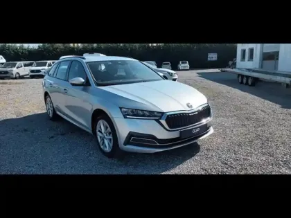 Photo 6 Skoda Octavia  Combi 2.0 TDI 150ch Ambition DSG7
