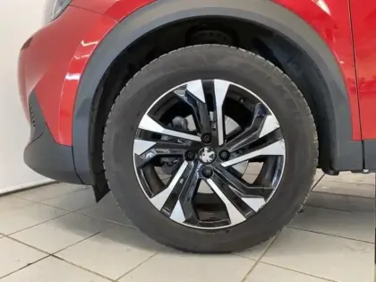 Photo 8 Peugeot 2008  1.5 BlueHDi 110ch S&S Allure