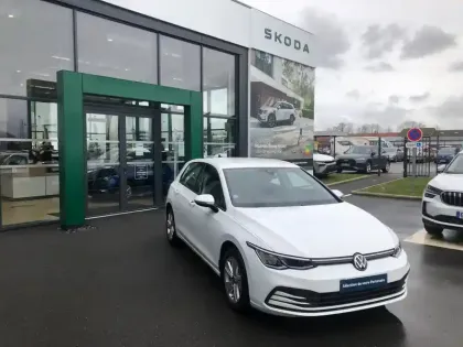 Photo 18 Volkswagen Golf  1.0 TSI OPF 110ch Life Plus