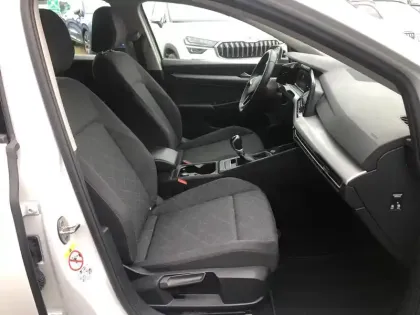 Photo 21 Volkswagen Golf  1.0 TSI OPF 110ch Life Plus