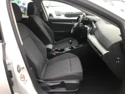 Photo 6 Volkswagen Golf  1.0 TSI OPF 110ch Life Plus