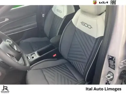 Photo 23 Fiat 600  1.2 Hybrid Turbo 110ch Icône eDCT6