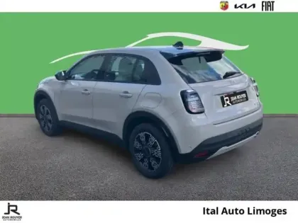Photo 6 Fiat 600  1.2 Hybrid Turbo 110ch Icône eDCT6