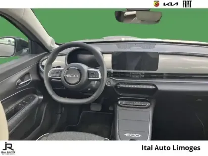 Photo 7 Fiat 600  1.2 Hybrid Turbo 110ch Icône eDCT6