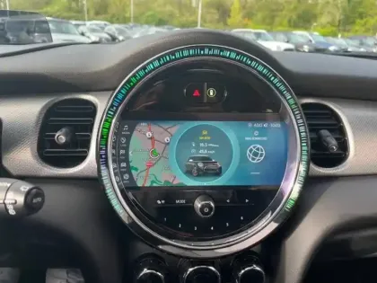 Photo 10 Mini Mini  Cooper SE 184ch Yours BVA 5CV