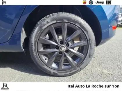 Photo 10 Skoda Fabia  1.0 MPI 60ch Drive 125 ans Euro6d-T 3cv