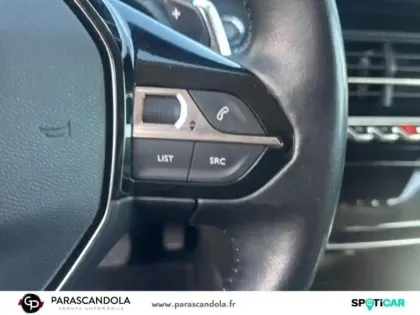 Photo 13 Peugeot 2008  1.2 PureTech 130ch S&S Allure EAT8