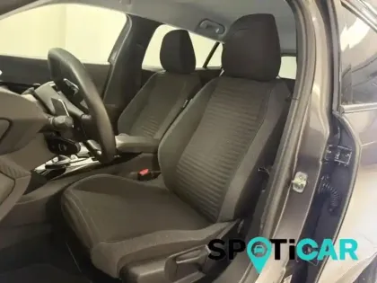 Photo 7 Peugeot 2008  1.2 PureTech 130ch S&S Style EAT8