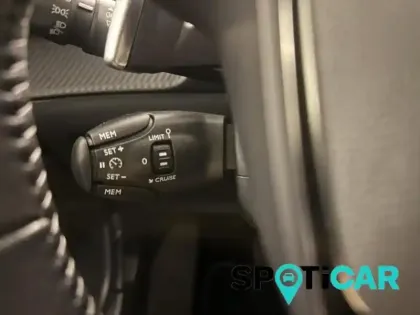Photo 13 Peugeot 2008  1.2 PureTech 130ch S&S Style EAT8