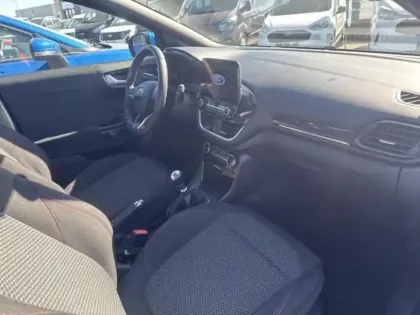 Photo 10 Ford Puma  1.0 Flexifuel 125 ch S&S mHEV ST-Line