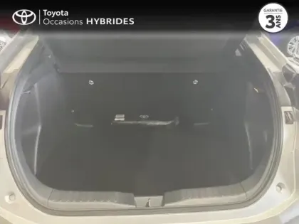 Photo 9 Toyota C-HR  1.8 Hybride 140ch Design Pack Confort