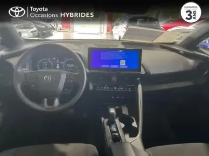 Photo 7 Toyota C-HR  1.8 Hybride 140ch Design Pack Confort