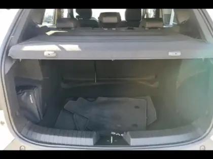 Photo 11 Dacia Duster  1.6 hybrid 140ch Extreme+