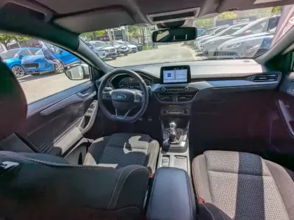 Photo 26 Ford Focus  1.0 Flexifuel e85 ethanol mHEV 125ch ST-Line Style