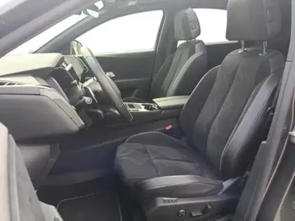 Photo 8 DS DS 7  E-TENSE 225ch Performance Line +