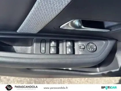 Photo 11 Citroën C4  PureTech 130ch S&S Feel Pack EAT8