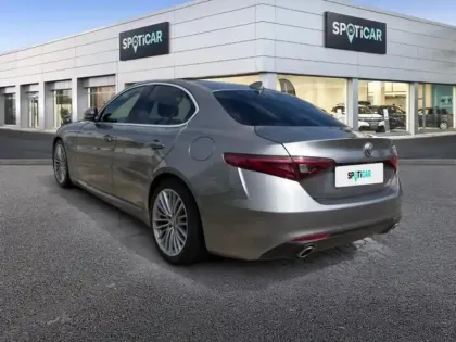 Photo 6 Alfa Romeo Giulia  2.2 JTD 180ch Super