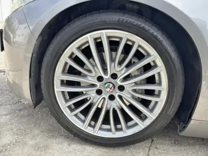 Photo 11 Alfa Romeo Giulia  2.2 JTD 180ch Super