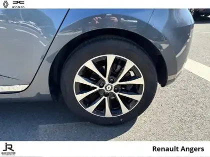 Photo 7 Renault Clio  1.6 E-Tech hybride 140ch Intens -21N