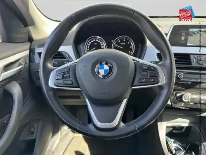 Photo 11 BMW X1  xDrive18dA 150ch Business Design Euro6d-T